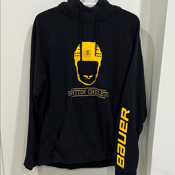 (5) Bauer Spittin Chicklets Hoodie - Picture 1 of 3